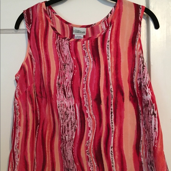 Two piece tank and button down blouse set - Picture 3 of 7